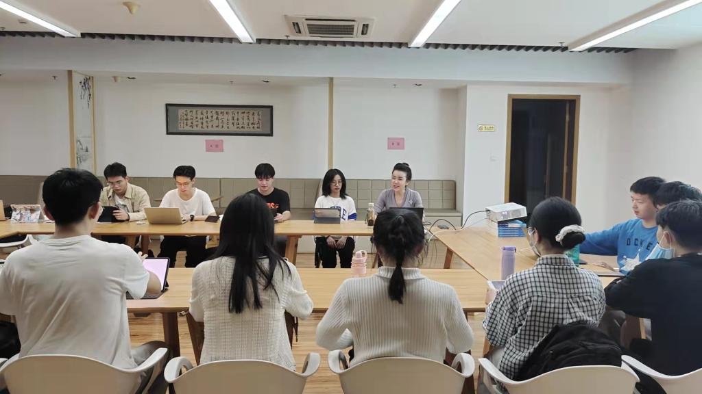 第六期学术沙龙讨论图片2